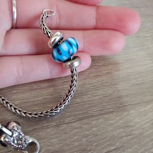 Rod Black with Blue and White Dots Trollbead